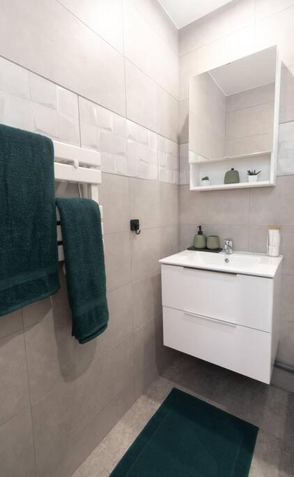 Parisian & Chic Appartement -15 Min From Paris Center 이브리쉬르센 외부 사진