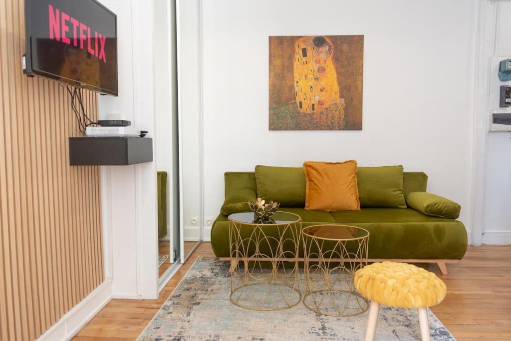 Parisian & Chic Appartement -15 Min From Paris Center 이브리쉬르센 외부 사진